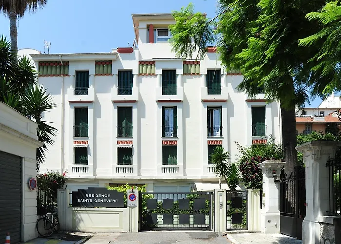 Suite ST Geneviève Five stars holiday house