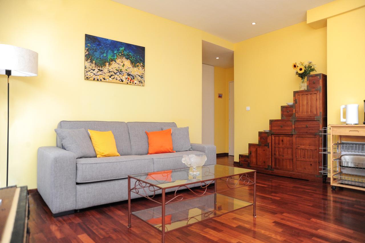 Apartment St Genevieve Five Stars House *